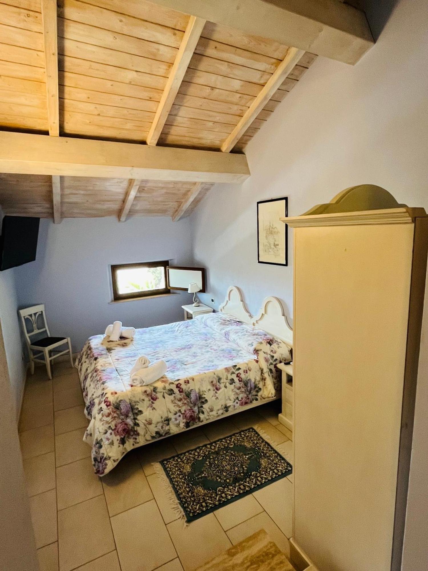 Borgo Degli Aranci Aparthotel San Giuliano Terme Bagian luar foto