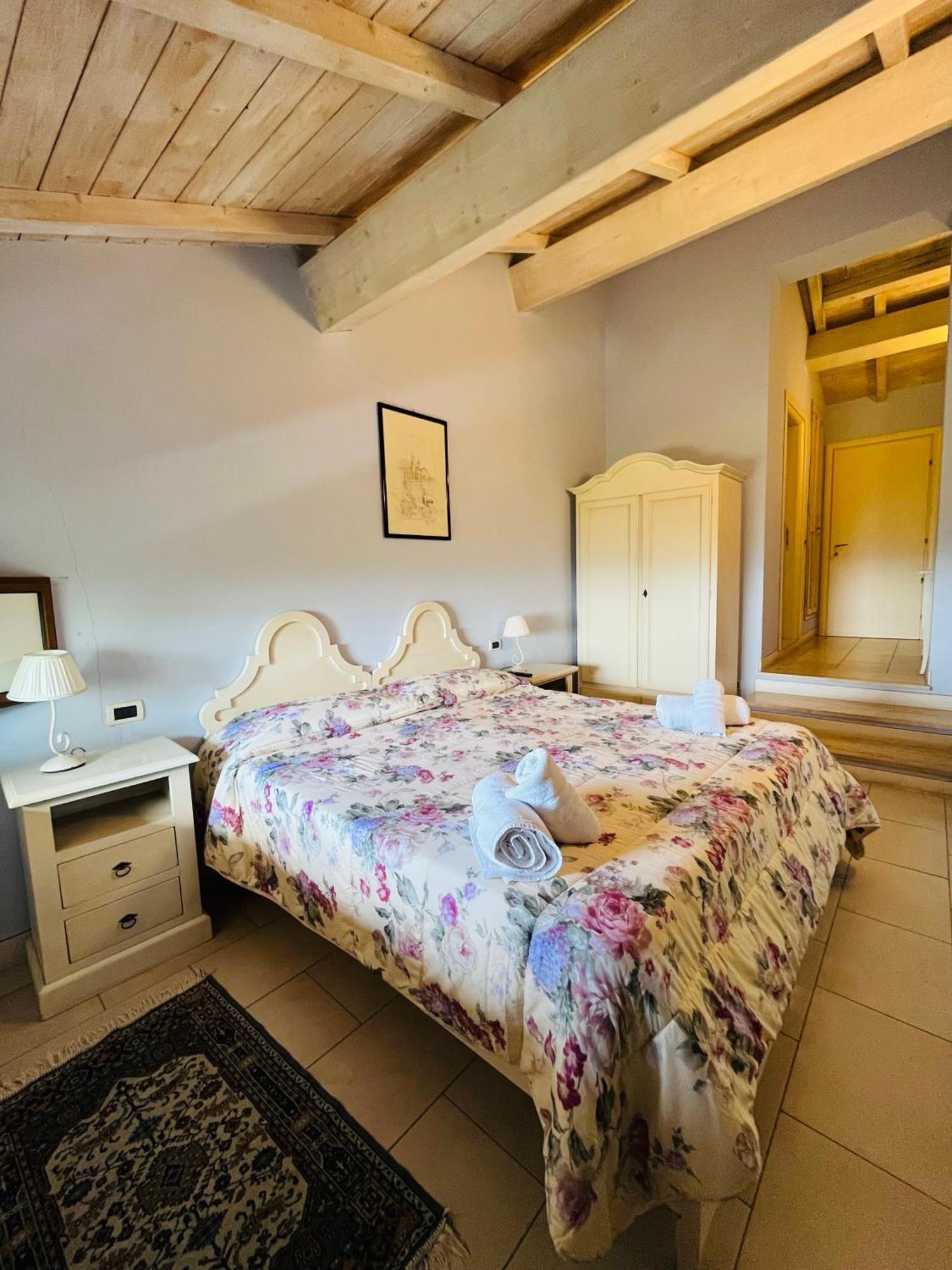 Borgo Degli Aranci Aparthotel San Giuliano Terme Bagian luar foto