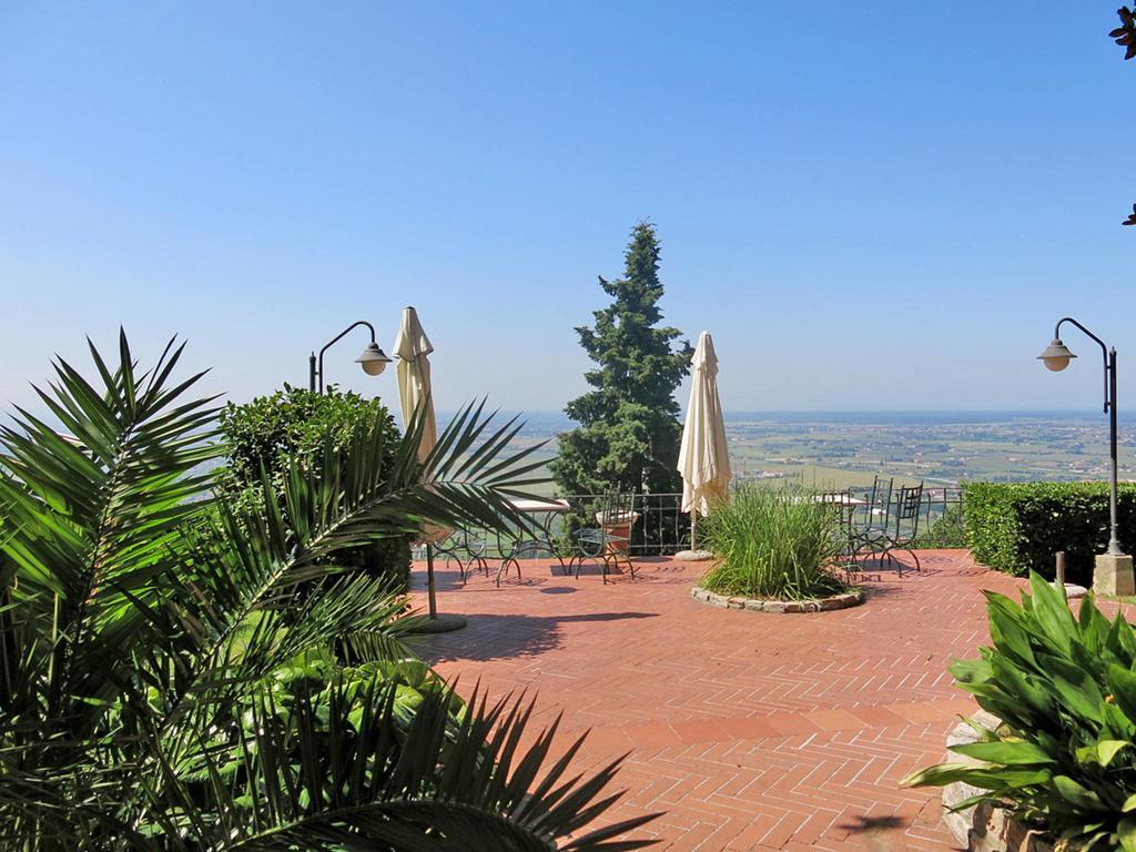 Borgo Degli Aranci Aparthotel San Giuliano Terme Bagian luar foto
