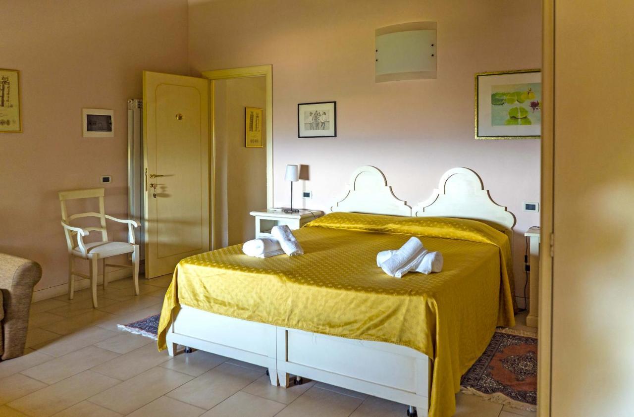 Borgo Degli Aranci Aparthotel San Giuliano Terme Bagian luar foto